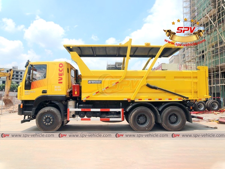 Dump Truck IVECO with Lid - LS